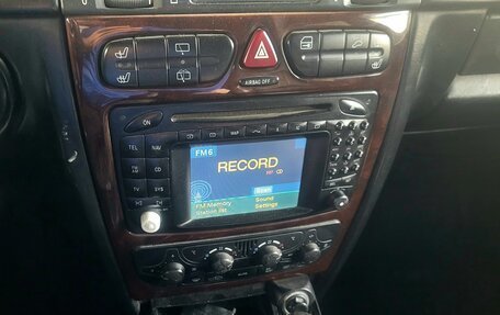 Mercedes-Benz G-Класс W463 рестайлинг _ii, 2001 год, 1 950 000 рублей, 11 фотография