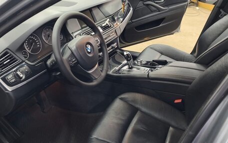 BMW 5 серия, 2010 год, 3 250 000 рублей, 15 фотография