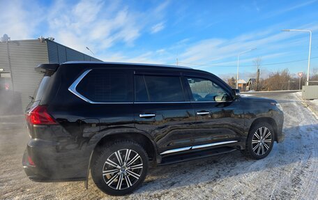 Lexus LX III, 2017 год, 8 250 000 рублей, 10 фотография