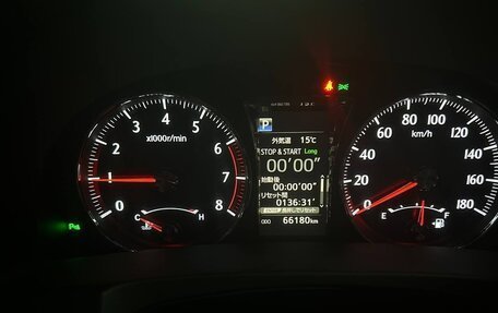 Toyota Crown, 2017 год, 3 200 000 рублей, 14 фотография