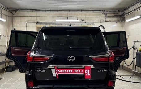 Lexus LX III, 2017 год, 7 200 000 рублей, 4 фотография