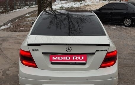 Mercedes-Benz C-Класс, 2011 год, 1 250 000 рублей, 10 фотография