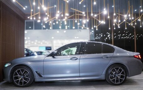 BMW 5 серия, 2021 год, 5 250 000 рублей, 3 фотография