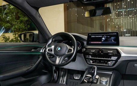 BMW 5 серия, 2021 год, 5 250 000 рублей, 17 фотография