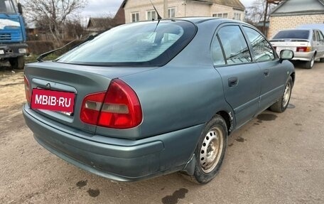 Mitsubishi Carisma I, 2002 год, 215 000 рублей, 3 фотография