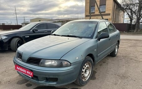 Mitsubishi Carisma I, 2002 год, 215 000 рублей, 1 фотография