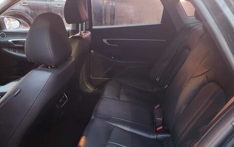 Hyundai Sonata VIII, 2019 год, 2 000 000 рублей, 13 фотография