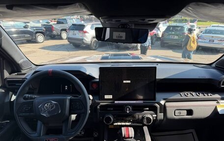 Toyota Tundra, 2025 год, 10 600 000 рублей, 9 фотография