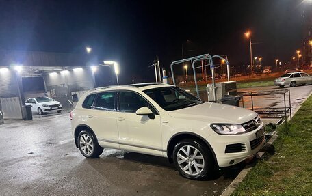 Volkswagen Touareg III, 2013 год, 2 360 000 рублей, 1 фотография