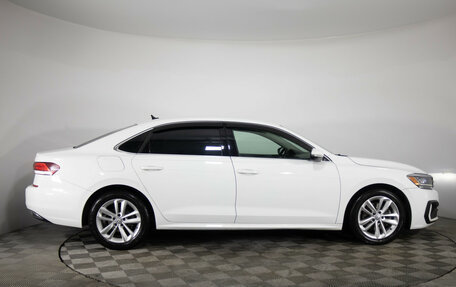 Volkswagen Passat B8 рестайлинг, 2020 год, 2 200 000 рублей, 4 фотография