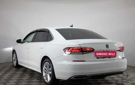 Volkswagen Passat B8 рестайлинг, 2020 год, 2 200 000 рублей, 7 фотография