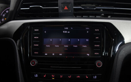 Volkswagen Passat B8 рестайлинг, 2020 год, 2 200 000 рублей, 14 фотография