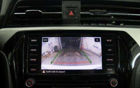 Volkswagen Passat B8 рестайлинг, 2020 год, 2 200 000 рублей, 15 фотография