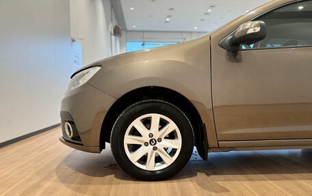 Renault Logan II, 2018 год, 960 000 рублей, 11 фотография