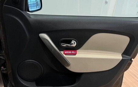 Renault Logan II, 2018 год, 960 000 рублей, 19 фотография