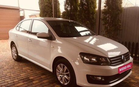 Volkswagen Polo VI (EU Market), 2018 год, 950 000 рублей, 1 фотография
