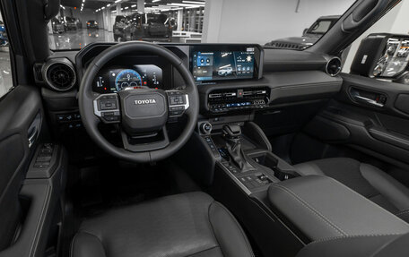 Toyota Land Cruiser Prado, 2024 год, 12 400 000 рублей, 7 фотография