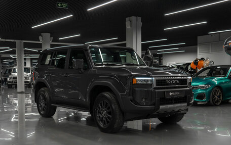 Toyota Land Cruiser Prado, 2024 год, 12 400 000 рублей, 2 фотография