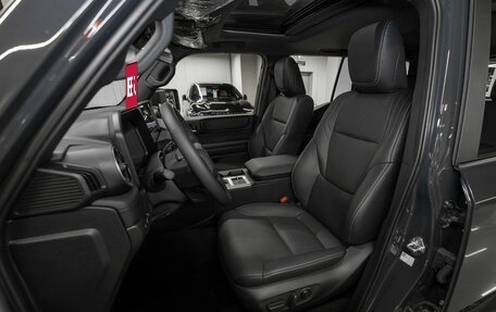 Toyota Land Cruiser Prado, 2024 год, 12 400 000 рублей, 9 фотография