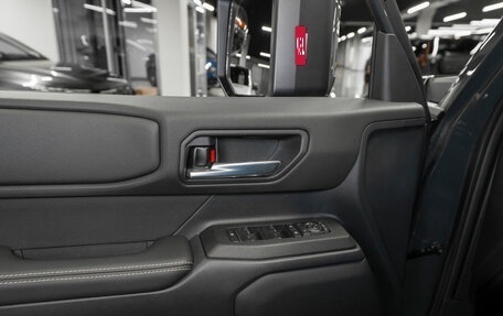 Toyota Land Cruiser Prado, 2024 год, 12 400 000 рублей, 21 фотография