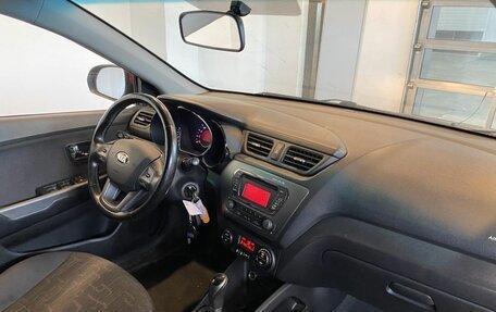 KIA Rio III рестайлинг, 2013 год, 1 025 000 рублей, 12 фотография