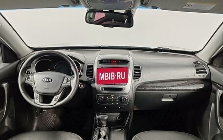KIA Sorento II рестайлинг, 2018 год, 2 175 000 рублей, 14 фотография