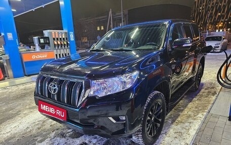 Toyota Land Cruiser Prado 150 рестайлинг 2, 2019 год, 5 500 000 рублей, 3 фотография