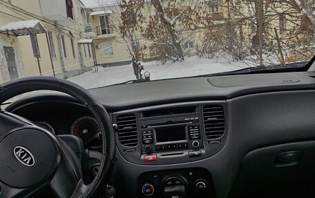 KIA Rio II, 2011 год, 600 000 рублей, 6 фотография