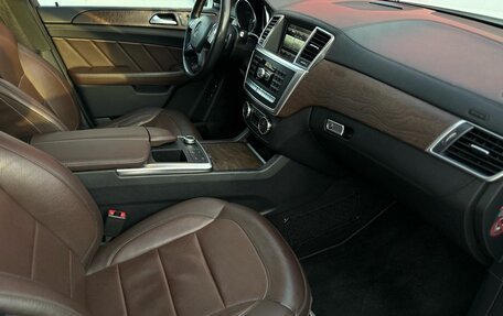 Mercedes-Benz GL-Класс, 2015 год, 3 790 000 рублей, 15 фотография