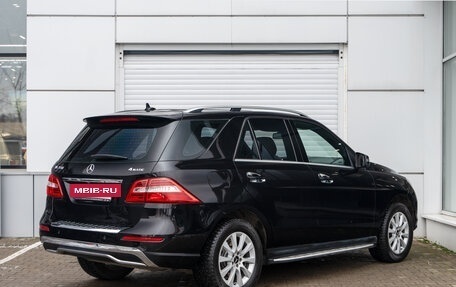 Mercedes-Benz M-Класс, 2012 год, 2 450 000 рублей, 4 фотография