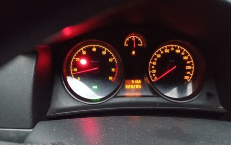 Opel Astra H, 2005 год, 390 000 рублей, 15 фотография