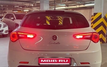 Alfa Romeo Giulietta, 2013 год, 1 500 000 рублей, 2 фотография