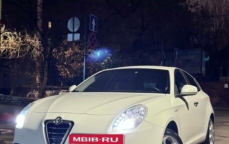 Alfa Romeo Giulietta, 2013 год, 1 500 000 рублей, 18 фотография
