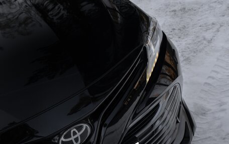 Toyota Camry, 2019 год, 2 250 000 рублей, 3 фотография