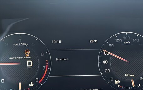 Land Rover Range Rover IV рестайлинг, 2013 год, 2 990 000 рублей, 3 фотография