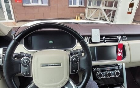 Land Rover Range Rover IV рестайлинг, 2013 год, 2 990 000 рублей, 13 фотография