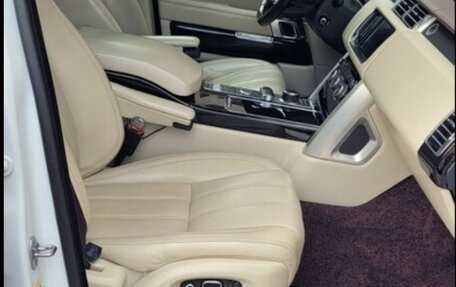 Land Rover Range Rover IV рестайлинг, 2013 год, 2 990 000 рублей, 19 фотография