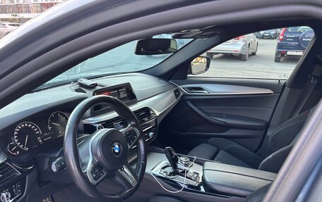 BMW 5 серия, 2018 год, 3 200 000 рублей, 11 фотография