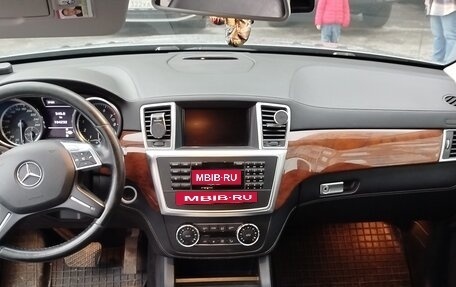 Mercedes-Benz M-Класс, 2012 год, 2 000 000 рублей, 6 фотография