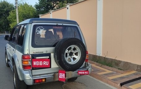 Mitsubishi Pajero III рестайлинг, 1993 год, 800 000 рублей, 2 фотография