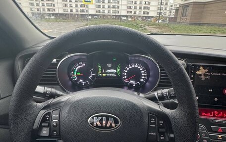 KIA K5 I рестайлинг, 2013 год, 1 300 000 рублей, 9 фотография