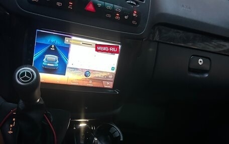 Mercedes-Benz Viano, 2010 год, 2 260 000 рублей, 10 фотография