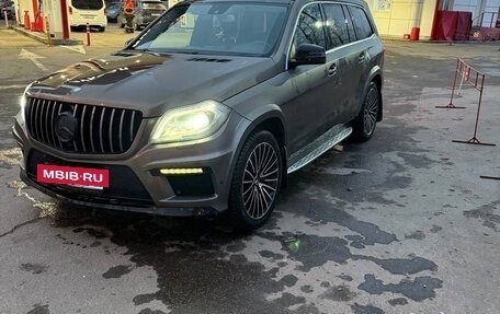 Mercedes-Benz GL-Класс, 2015 год, 3 700 000 рублей, 12 фотография