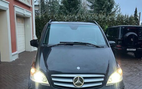 Mercedes-Benz Viano, 2010 год, 2 260 000 рублей, 4 фотография