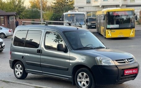 Peugeot Partner II рестайлинг 2, 2011 год, 470 000 рублей, 1 фотография