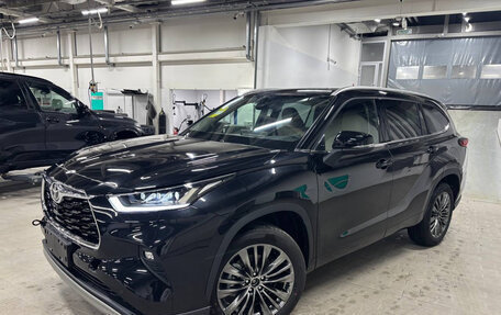 Toyota Highlander, 2025 год, 6 190 000 рублей, 3 фотография