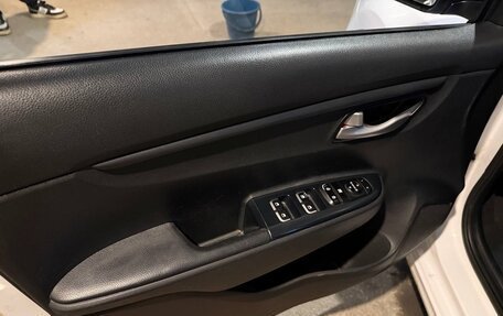 KIA Rio IV, 2021 год, 1 350 000 рублей, 11 фотография