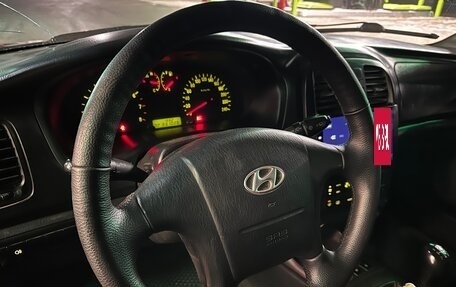 Hyundai Sonata IV рестайлинг, 2002 год, 230 000 рублей, 7 фотография