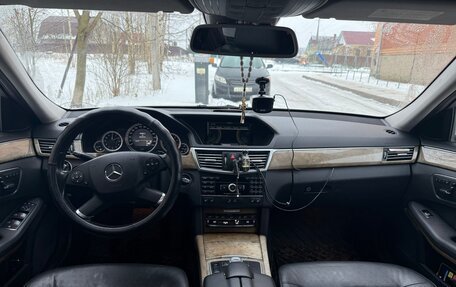 Mercedes-Benz E-Класс, 2010 год, 1 465 000 рублей, 9 фотография