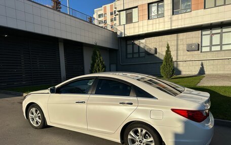 Hyundai Sonata VI, 2011 год, 1 250 000 рублей, 4 фотография